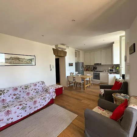 Apartment Miramare *